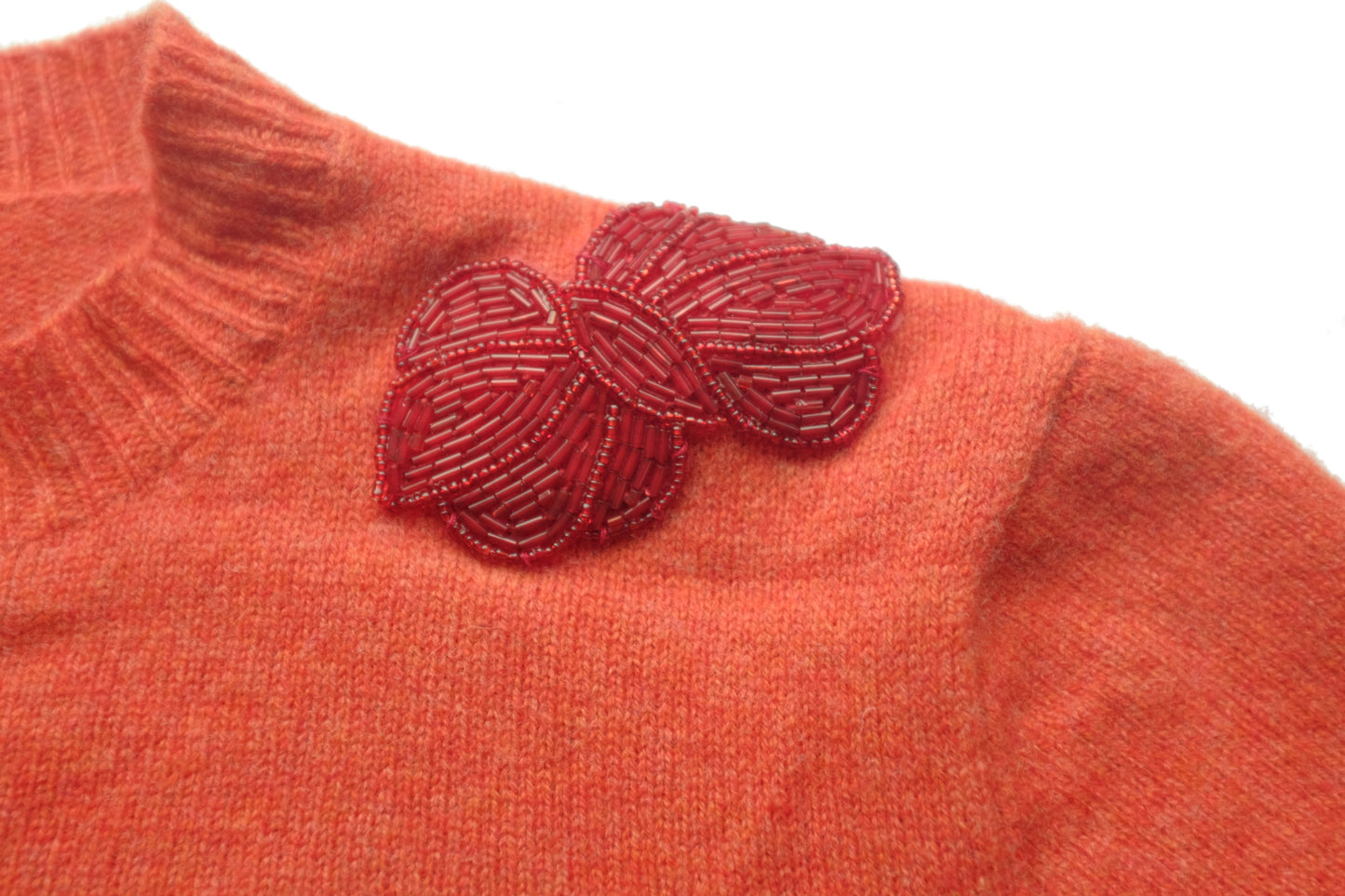 Brooch cardigan